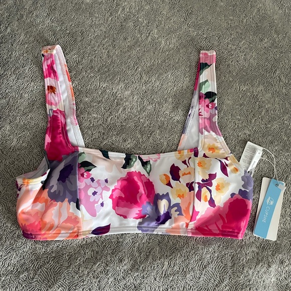 Cupshe bikini top. New with tags - Picture 7 of 8